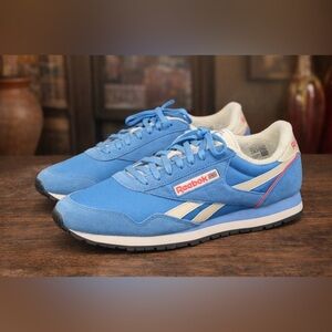 Reebok Classic Blue and White Trainers